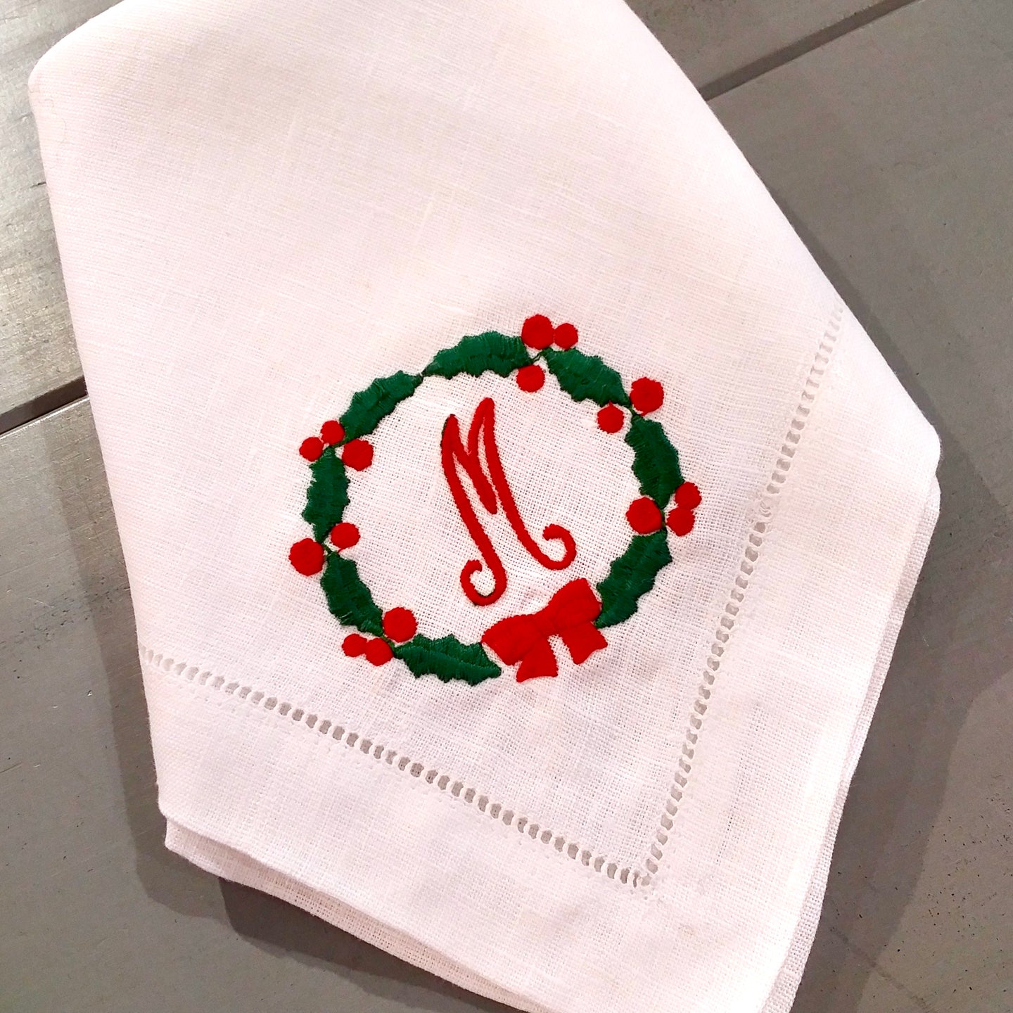 HOLLY WREATH MONOGRAM + HEMSTITCH NAPKIN